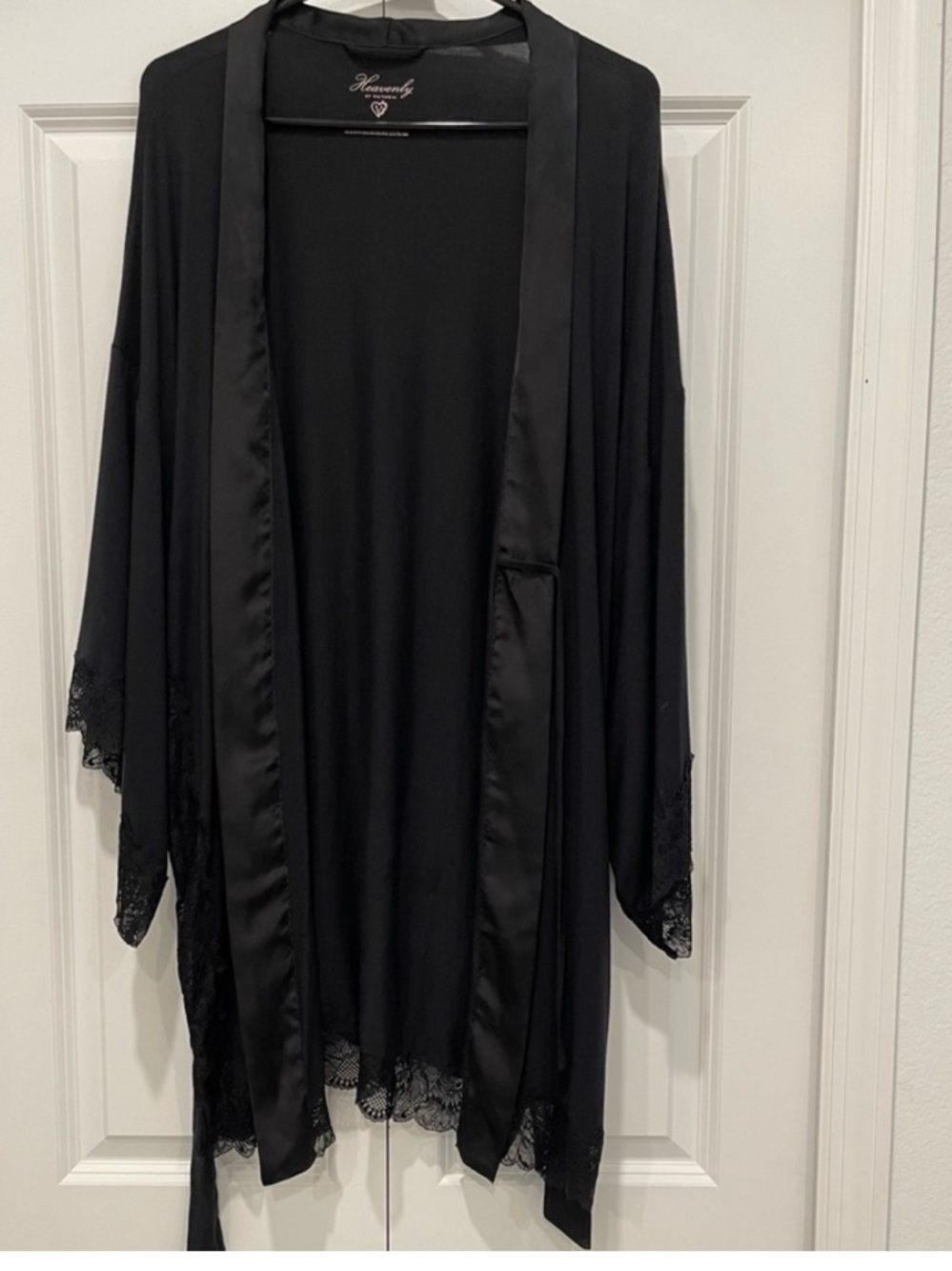 Victoria's Secret Modal Lace Trim Heavenly Robe, - Picture 6 of 6